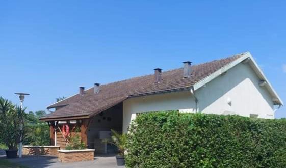 Camping Le Vallage Attigny Exterior foto
